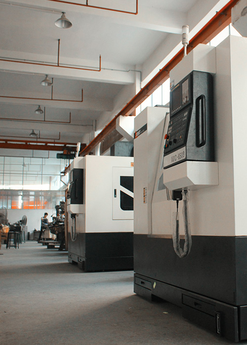 奧維拉_箱殼覆膜設(shè)備